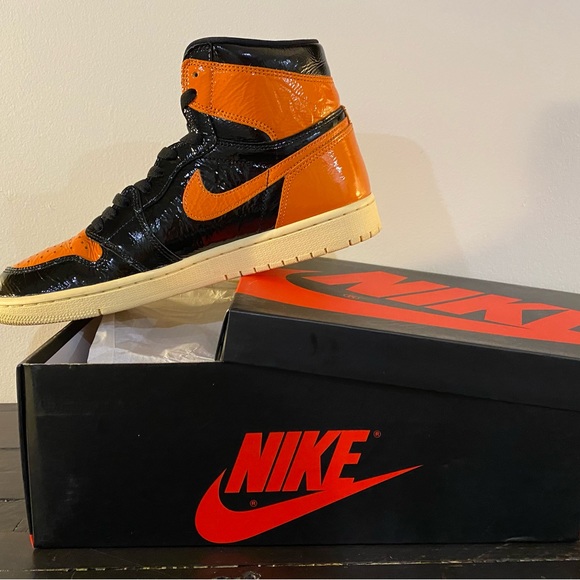 [SOLD] Air Jordan 1 “Shattered Backboard 3.0” - Picture 8 of 10